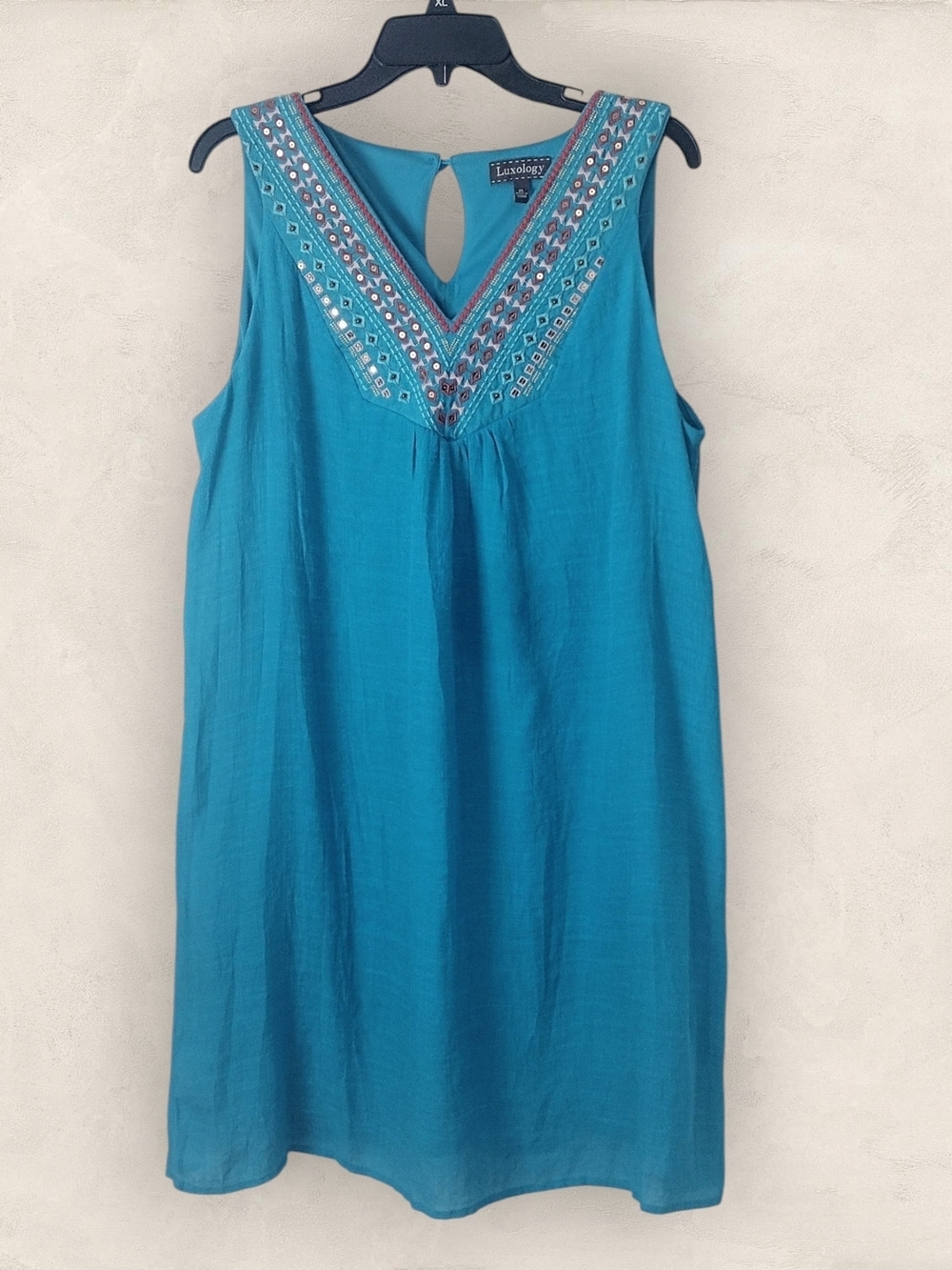 Luxology Women's Blue Embroidered/Sequin V-Neck Dress Size XL
